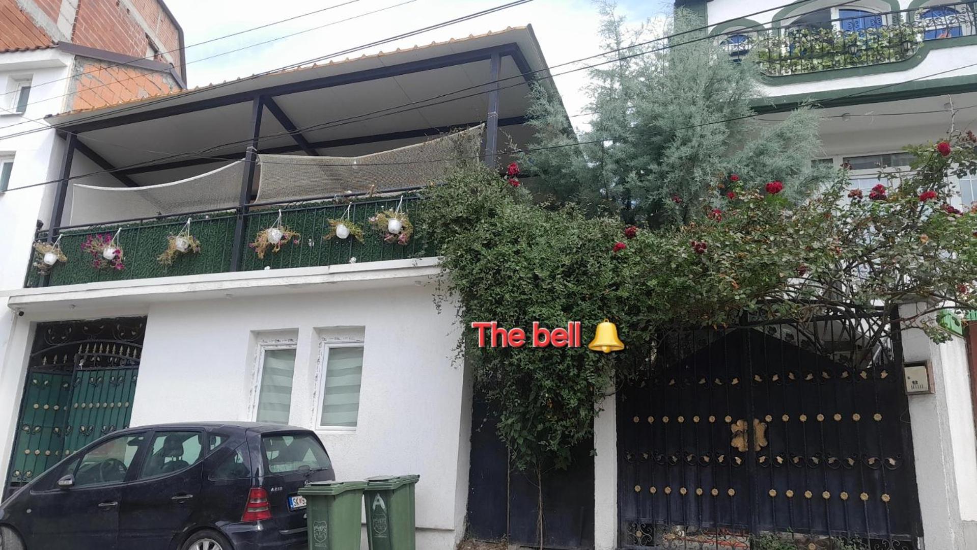 Adem'S Cozy Terrace Retreat Acomodação com café da manhã Escópia Exterior foto